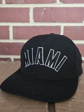 Mitchell & Ness Miami Heat Hardwood Classics Snapback Hat Wool NBA Adjustable